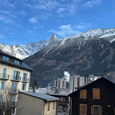 Center Near The Slopes Apartman *
